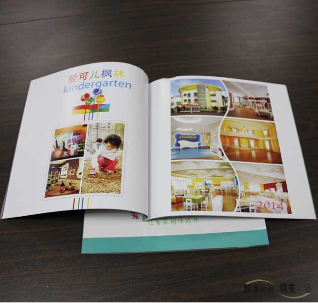 企業(yè)畫冊(cè)印刷常用紙張，開數(shù)和裝訂方式。